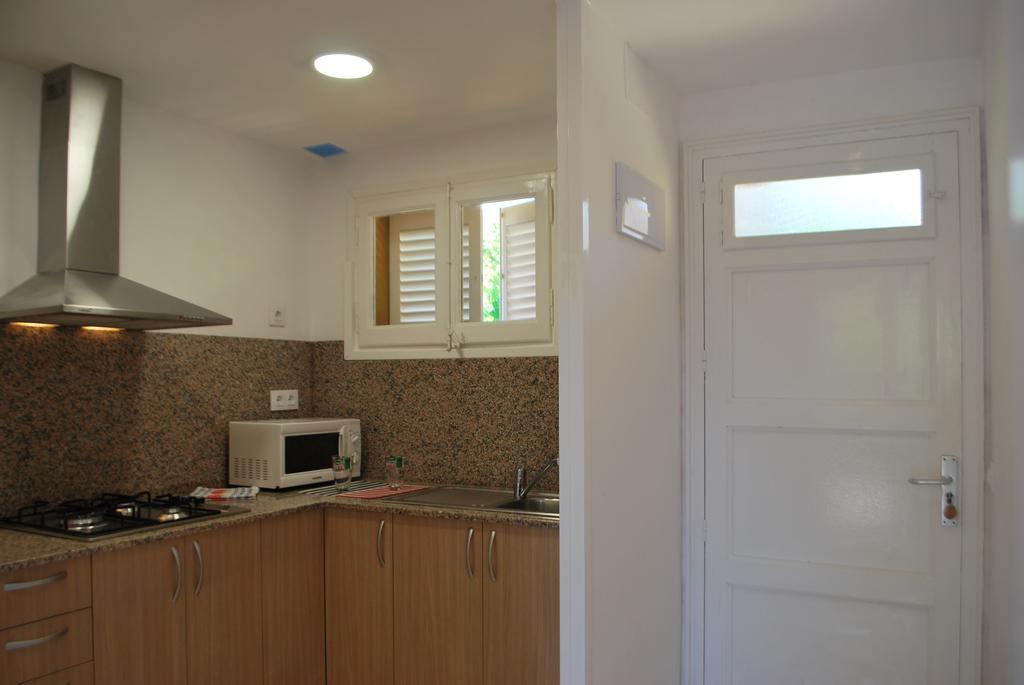 Apartamentos Les Palmeres Platja d'Aro Exterior photo
