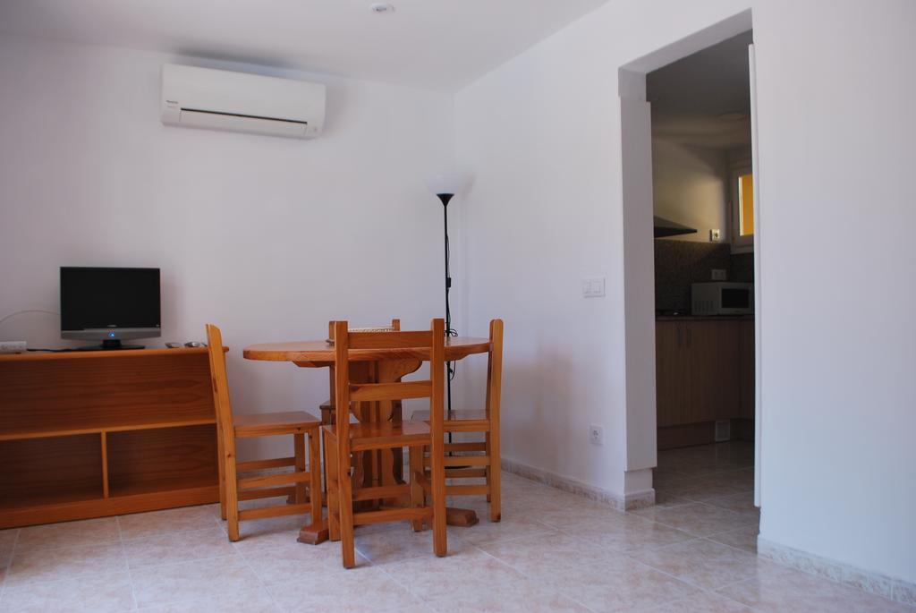 Apartamentos Les Palmeres Platja d'Aro Exterior photo