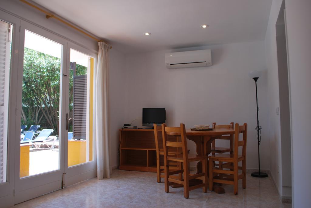 Apartamentos Les Palmeres Platja d'Aro Exterior photo