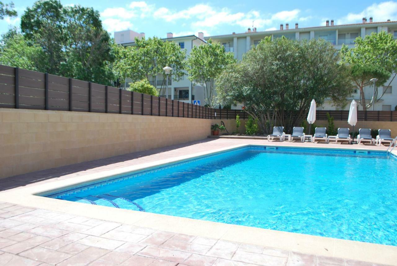 Apartamentos Les Palmeres Platja d'Aro Exterior photo