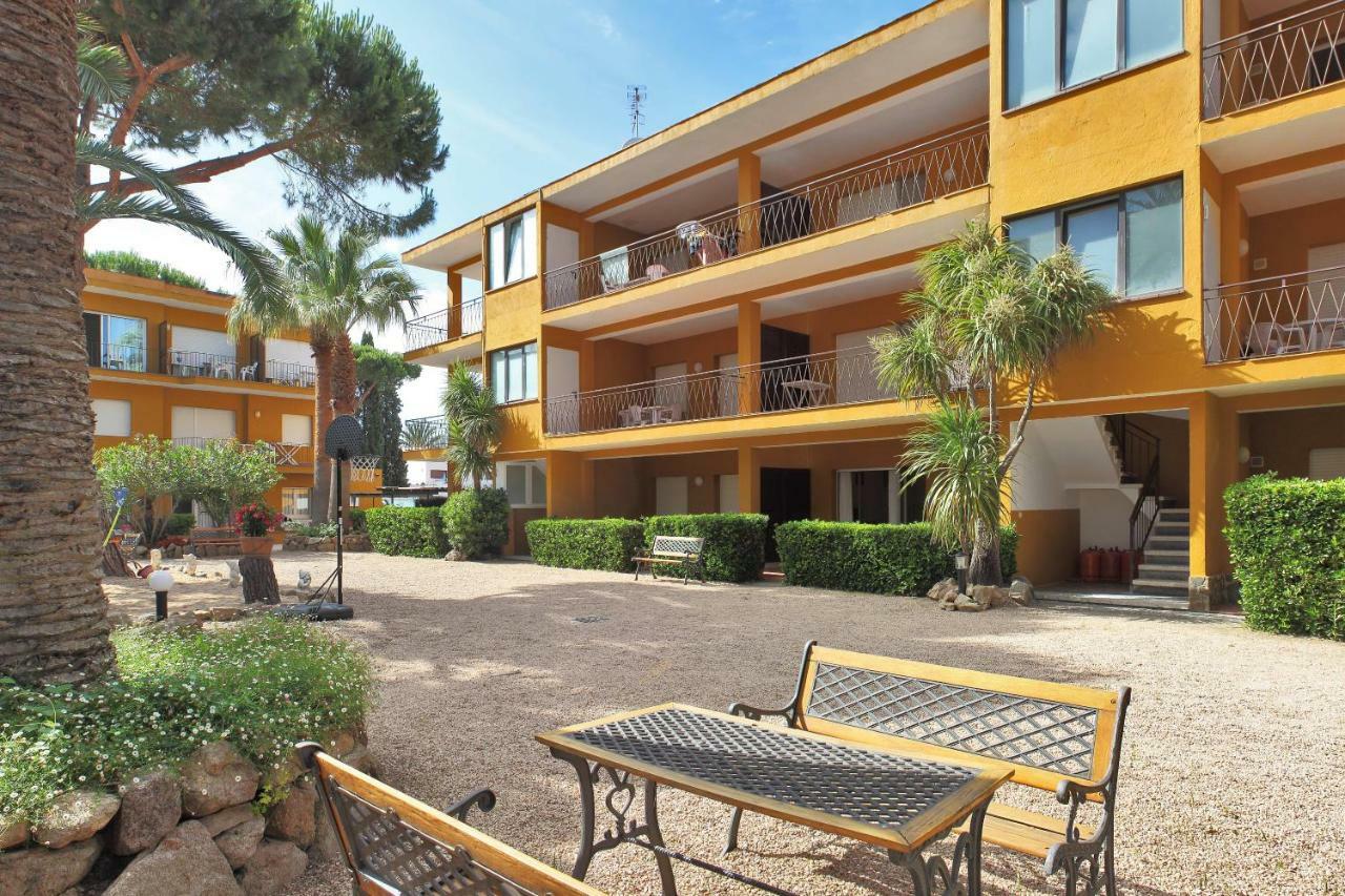 Apartamentos Les Palmeres Platja d'Aro Exterior photo