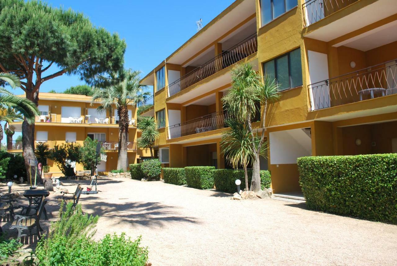 Apartamentos Les Palmeres Platja d'Aro Exterior photo